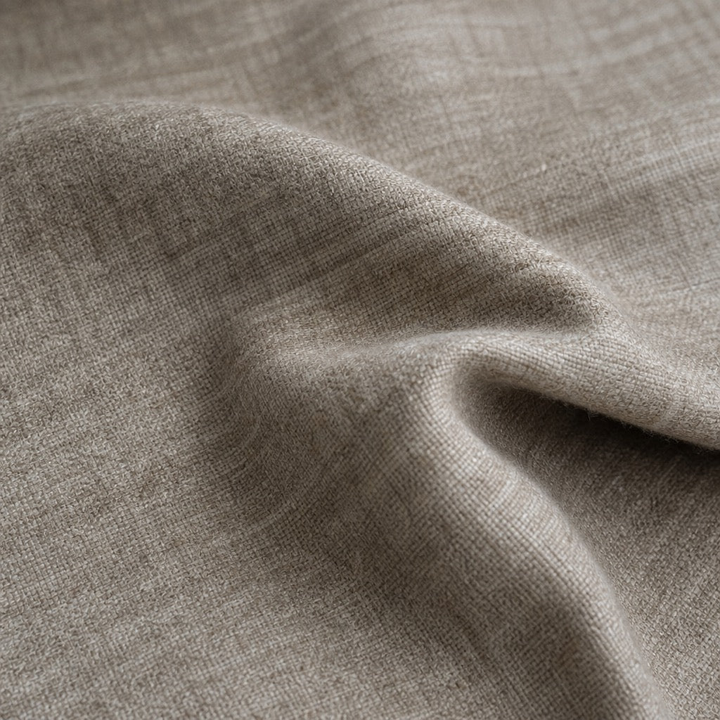Fine Wool Double Shade — Bronze & Silver — detail