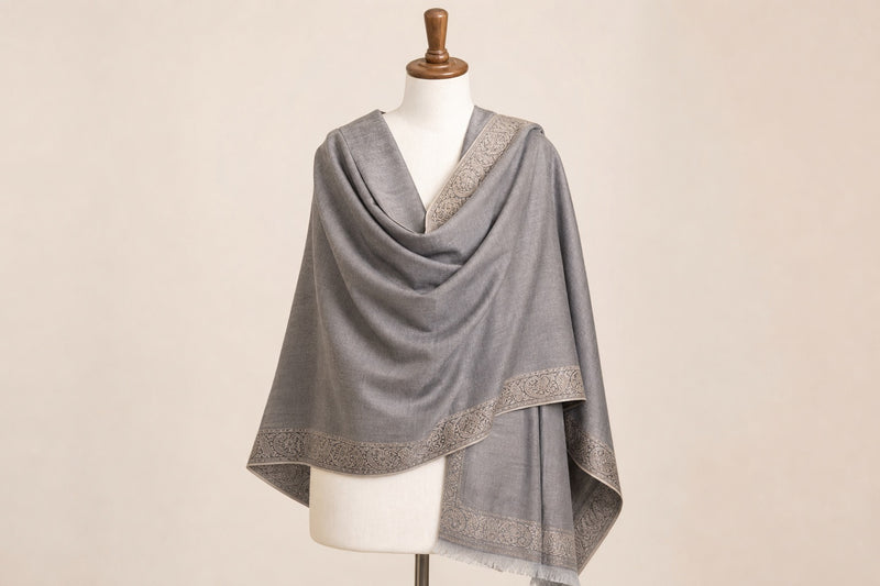 Fine Wool Palla — Silver Grey on mannequin